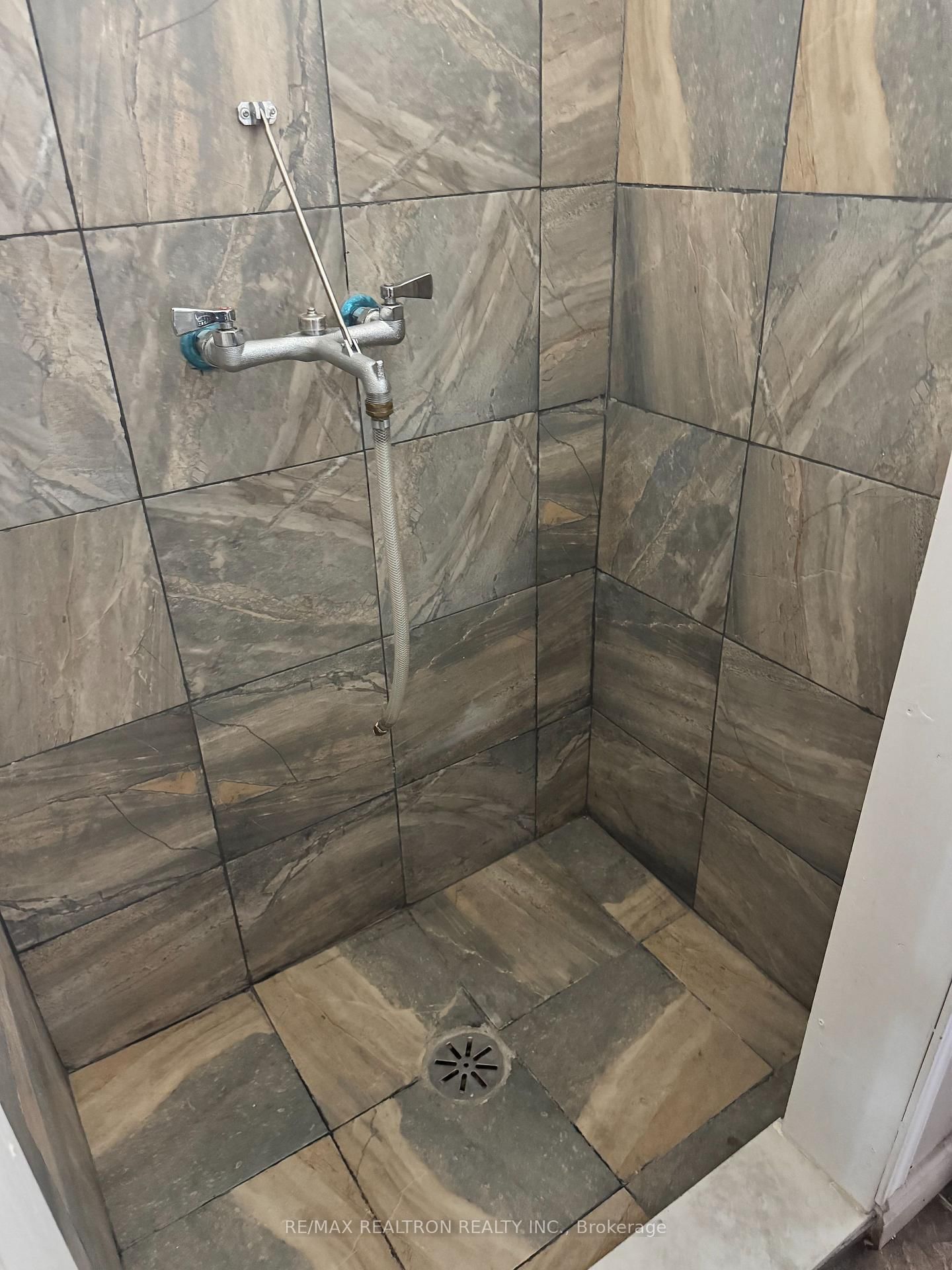 6899 14th Avenue, Unit 3 - Photo 18