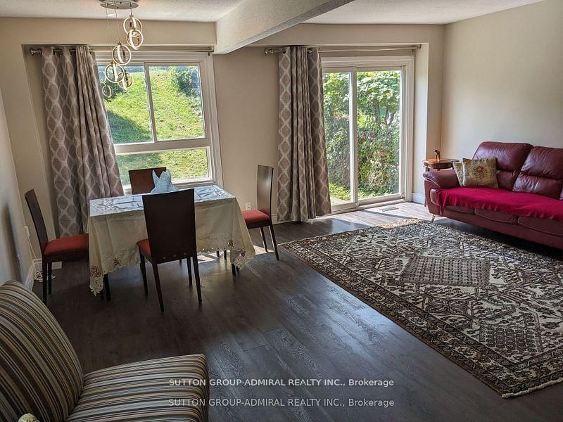 47 Riviera Drive • Vaughan, ON photo 8