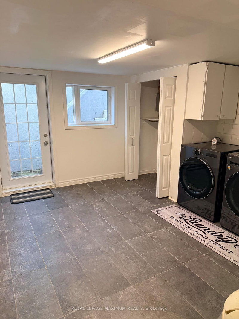 Bsmt - 41 Knotty Pine Tr, Markham, L3T 3W5 | Image 3