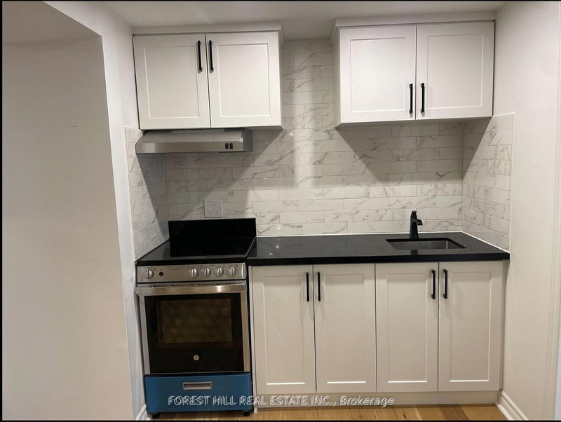 Basement - 52 Adventure Cres, Vaughan, L6A 2Z8 | Image 3