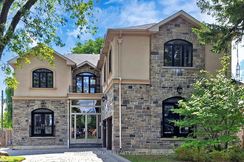 11 Abercorn Rd, Markham, L3P 1V5 | Image 2