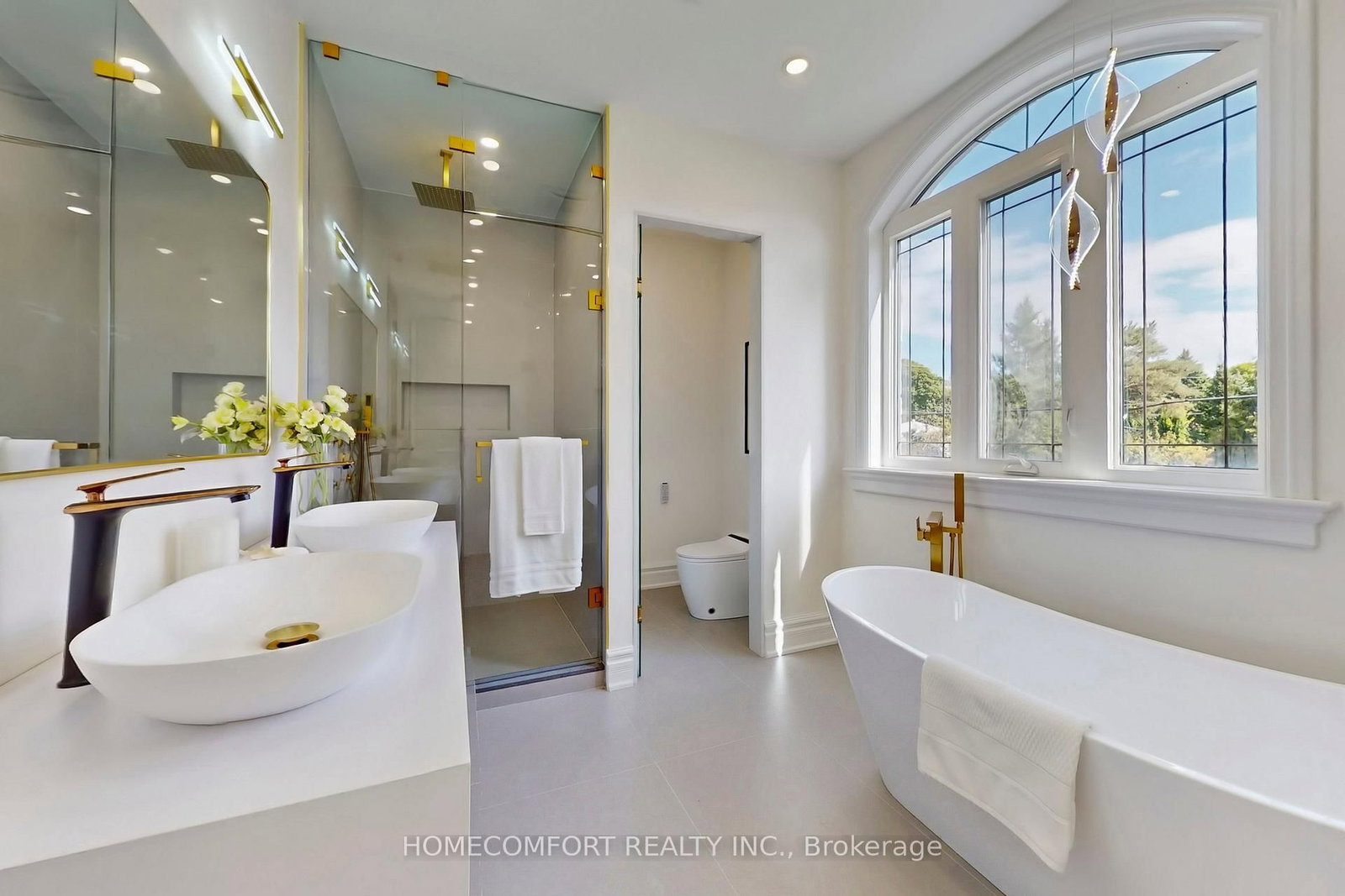 Detached House for sale at 11 Abercorn Road, Markham, Ontario, L3P 1V5 - Bullock - MLS: N12720512