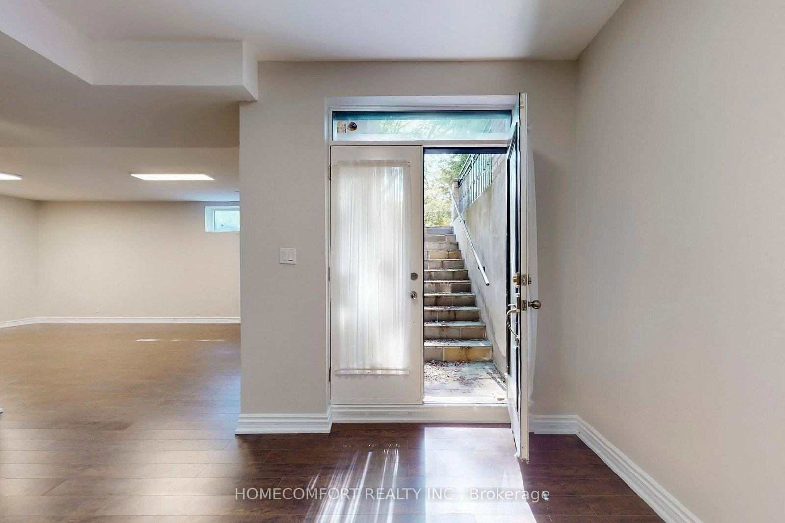 Detached House for sale at 11 Abercorn Road, Markham, Ontario, L3P 1V5 - Bullock - MLS: N12720512