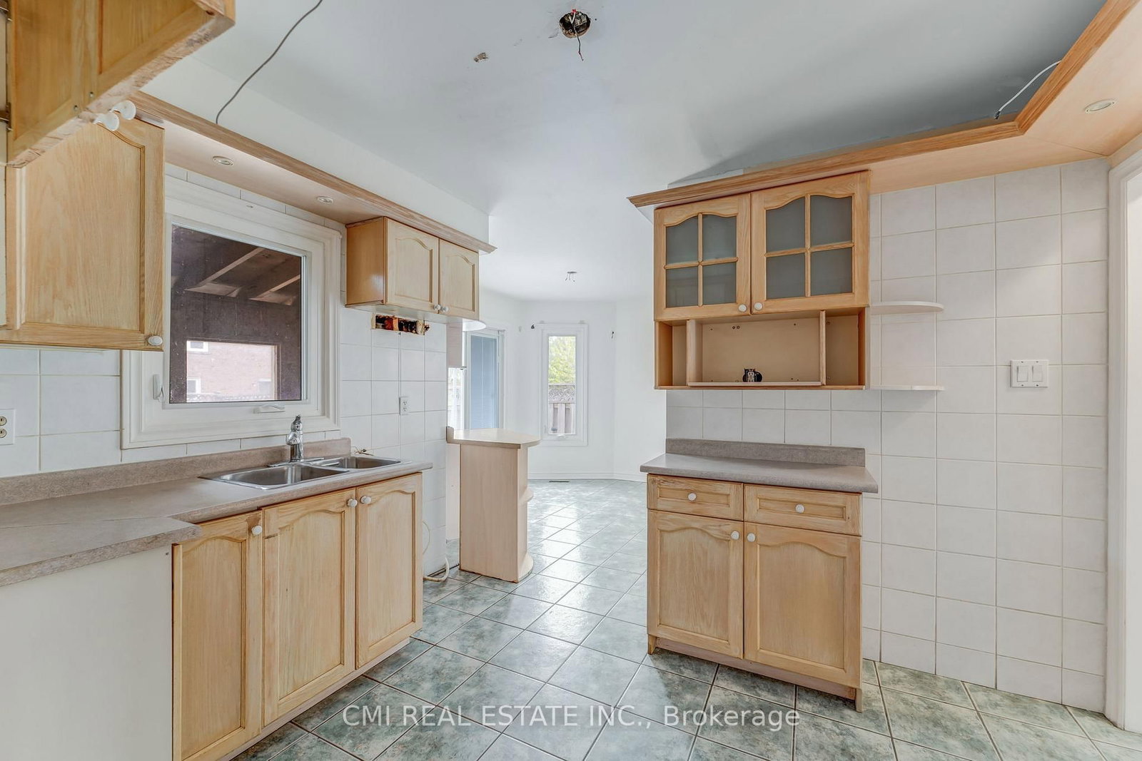 Detached House for sale at 109 Valleymede Drive, Richmond Hill, Ontario, L4B 1T6 - Doncrest - MLS: N12720838