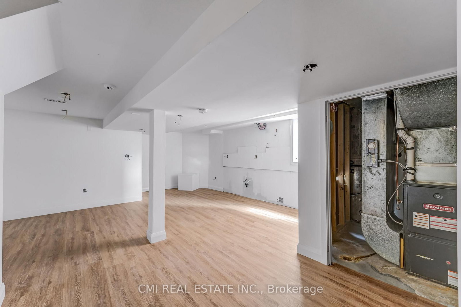 Detached House for sale at 109 Valleymede Drive, Richmond Hill, Ontario, L4B 1T6 - Doncrest - MLS: N12720838