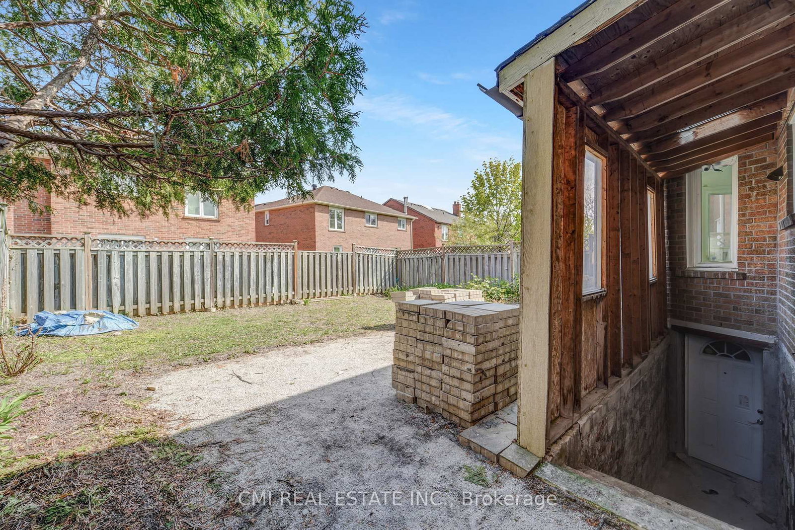 Detached House for sale at 109 Valleymede Drive, Richmond Hill, Ontario, L4B 1T6 - Doncrest - MLS: N12720838