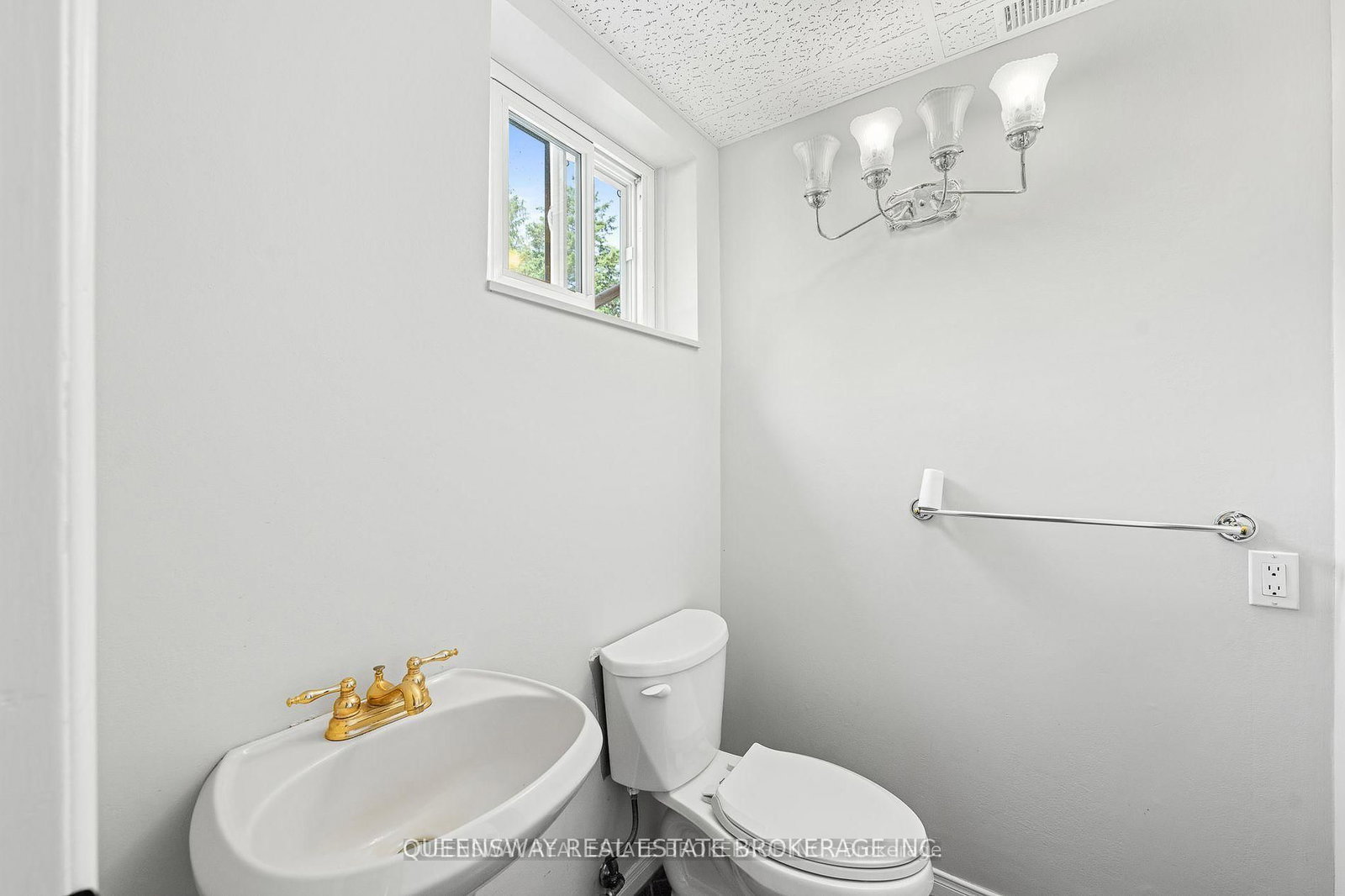 Detached House for sale at 1268 15th Sideroad, King, Ontario, L7B 1K5 - Rural King - MLS: N12724182