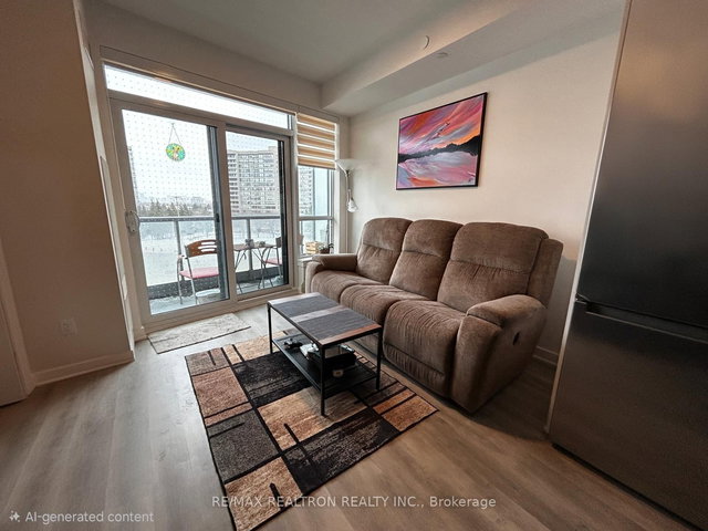 307 - 30 Upper Mall Way