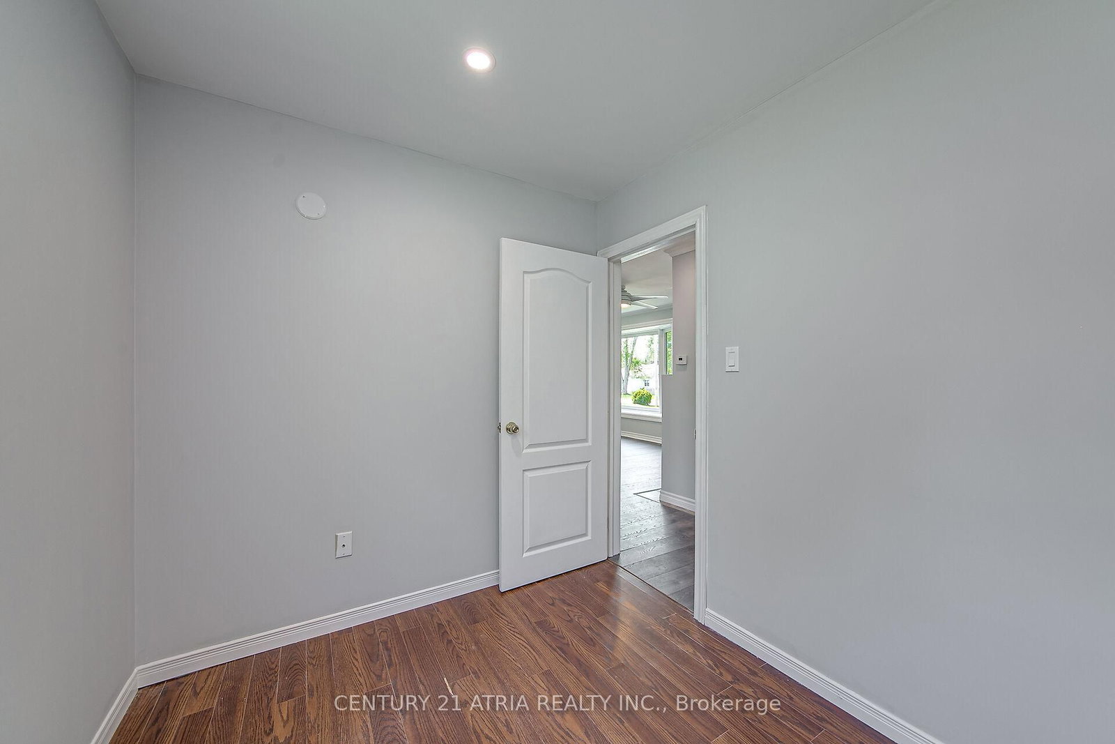 904 Maplewood Drive • Innisfil, ON photo 21