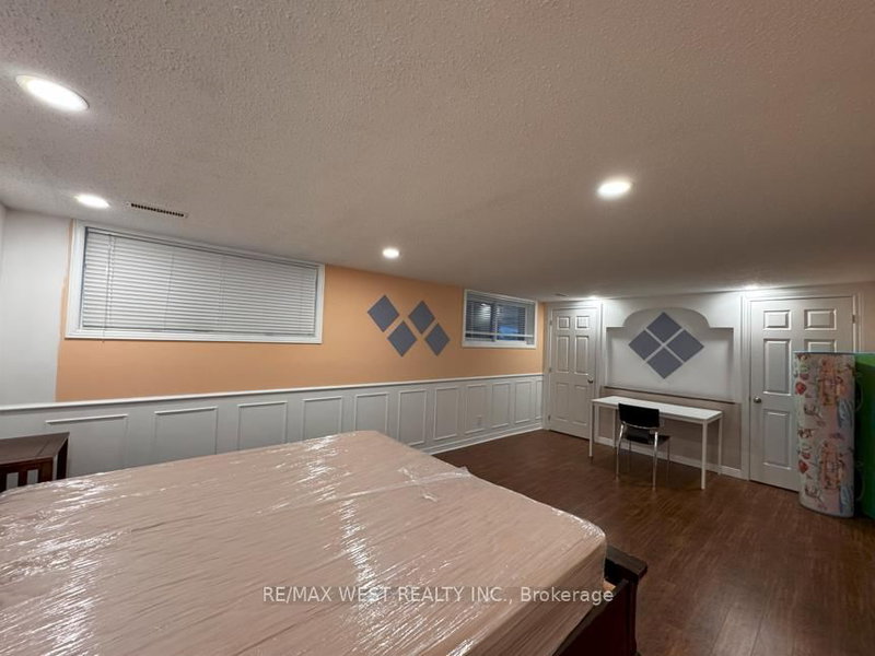 16 Milne Lane, Markham, L3P 1C7 | Image 3