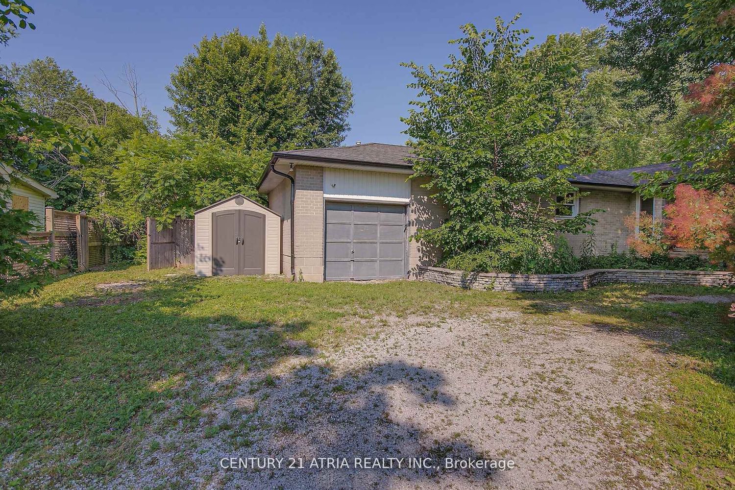 2070 St. Paul Road • Innisfil, ON photo 36