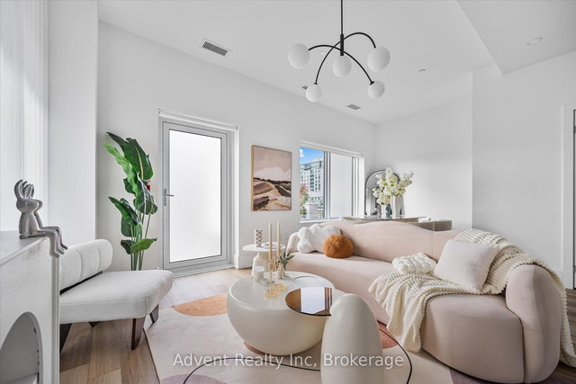 127W - 8 Cedarland Drive