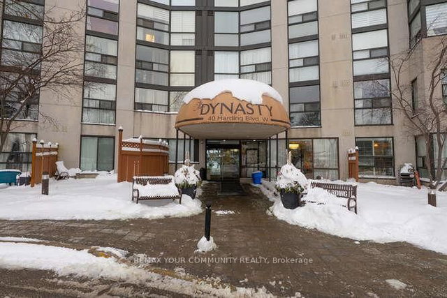 712 - 40 Harding Boulevard W