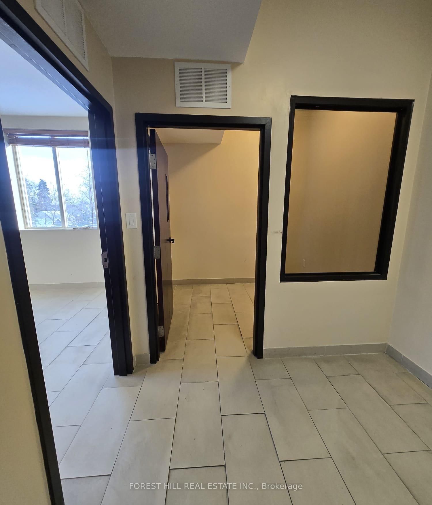 10087 Yonge Street, Unit 103 - Photo 14