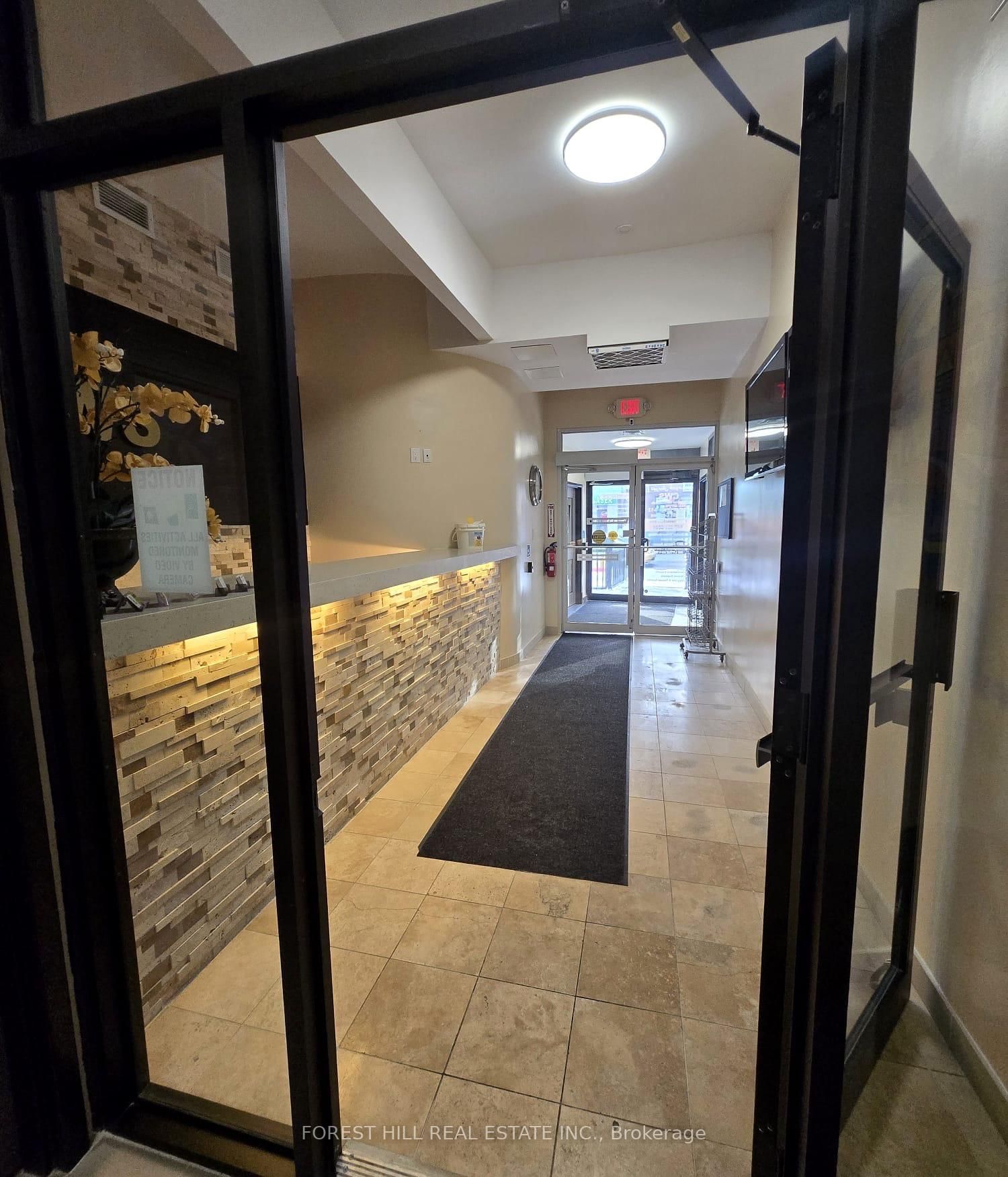 10087 Yonge Street, Unit 103 - Photo 5