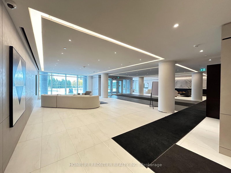 B-729 - 50 Upper Mall Way, Vaughan, L4J 0L8 | Image 3