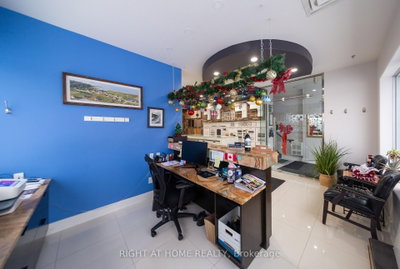 Unit 14 — 636 Edward Avenue — photo 5