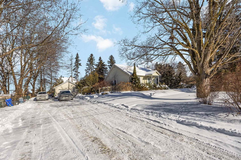 home for lease on Lower Level-2440 King Road