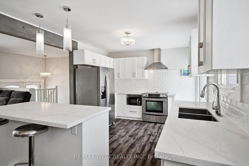 19113 Highway 48, East Gwillimbury, L0G 1M0 | Image 2