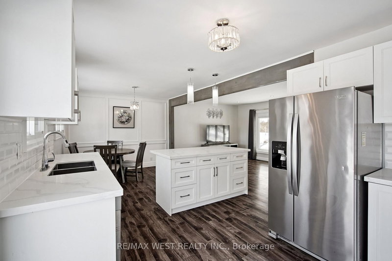 19113 Highway 48, East Gwillimbury, L0G 1M0 | Image 3