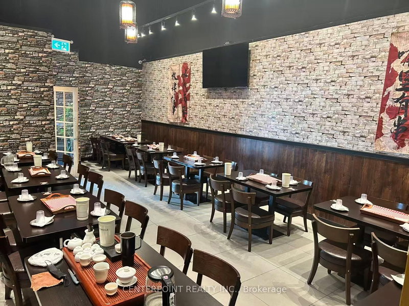 B3 - 444 Hollandview Tr, Aurora, L4G 7Z9 | Image 3