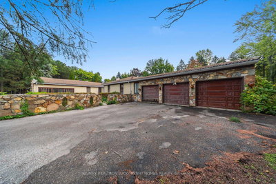 6 Scandia Court, Markham, Ontario image-0-3