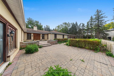 6 Scandia Court, Markham, Ontario image-0-4