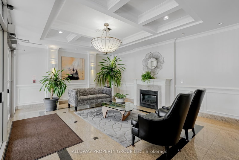 103 - 130 Pond Dr, Markham, L3T 7W5 | Image 2