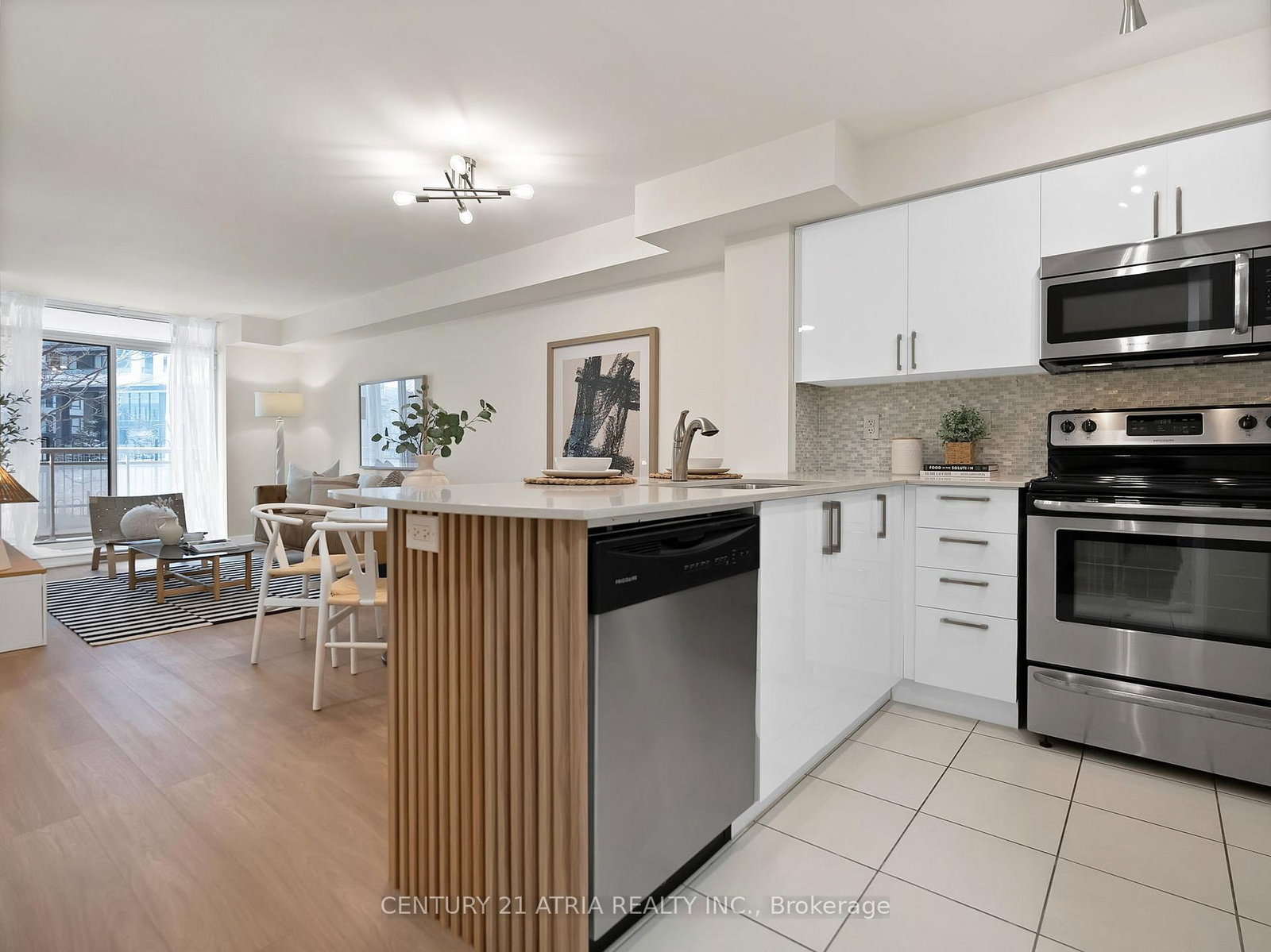 Condo for sale at 206-73 King William Crescent, Richmond Hill, Ontario, L4B 0C2 - Langstaff - MLS: N12734202