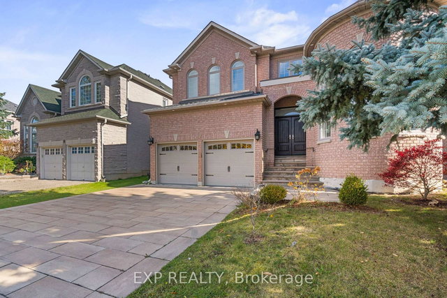 7 Edenbrook Crescent