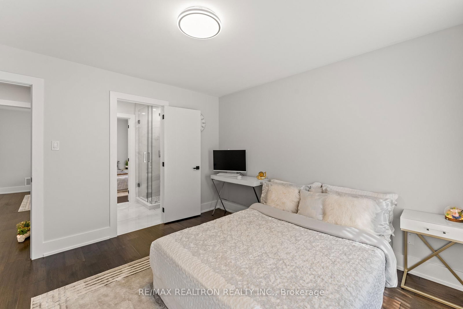 Detached House for sale at 63 Willett Crescent, Richmond Hill, Ontario, L4C 7W2 - Mill Pond - MLS: N12735754