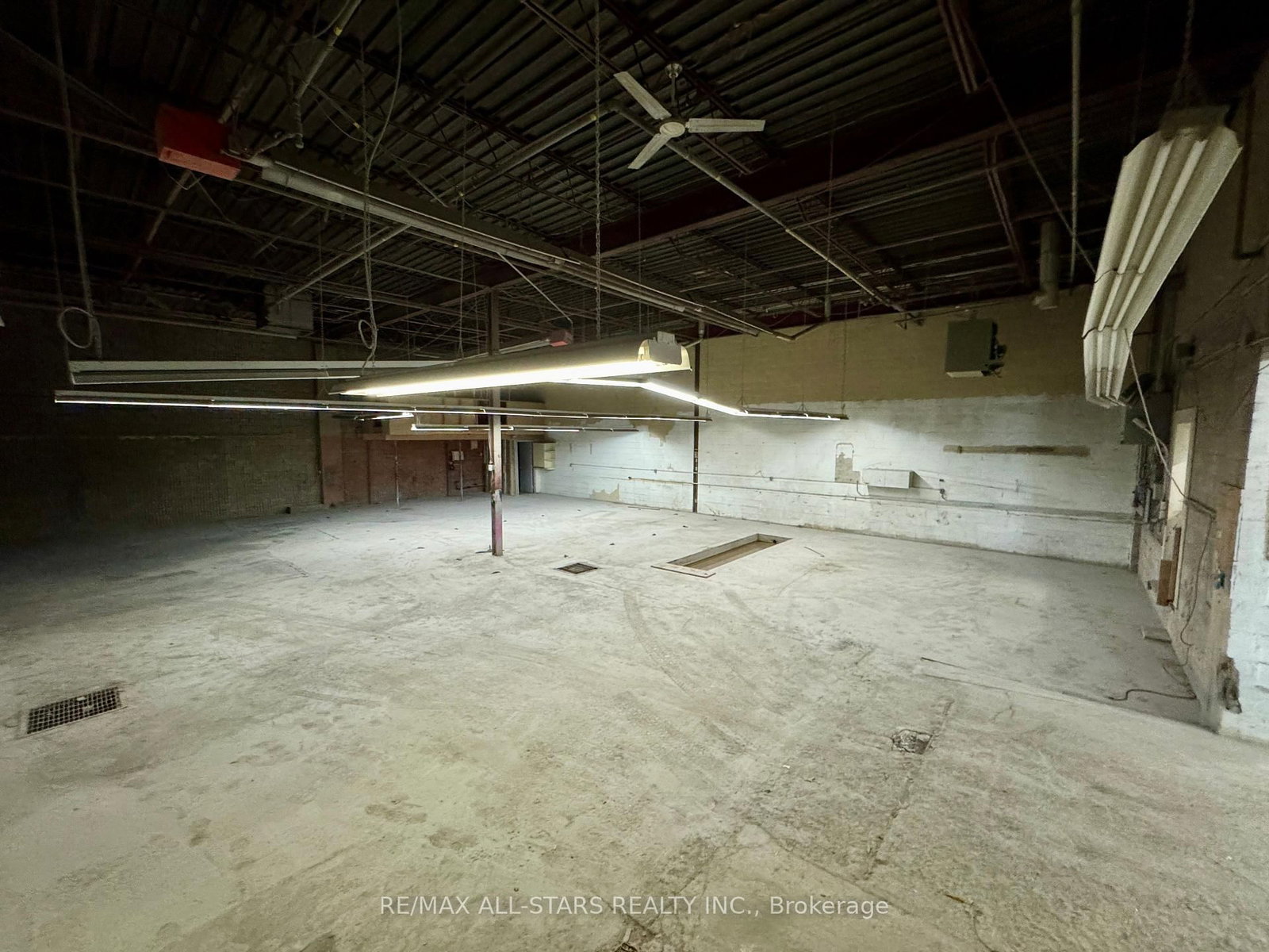 25 Heritage Road, Unit 11 - Photo 14
