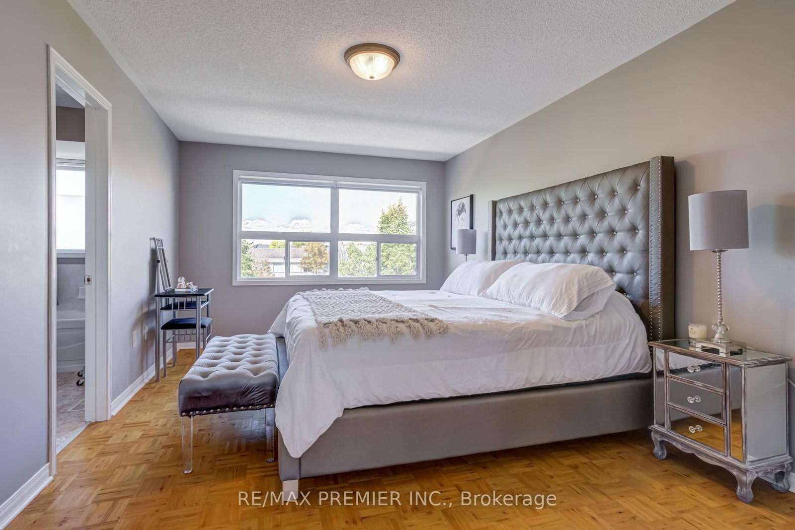 Townhouse sold at 89 Ronan Crescent, Vaughan, Ontario, L4H 2J6 - Sonoma Heights - MLS: N12736712