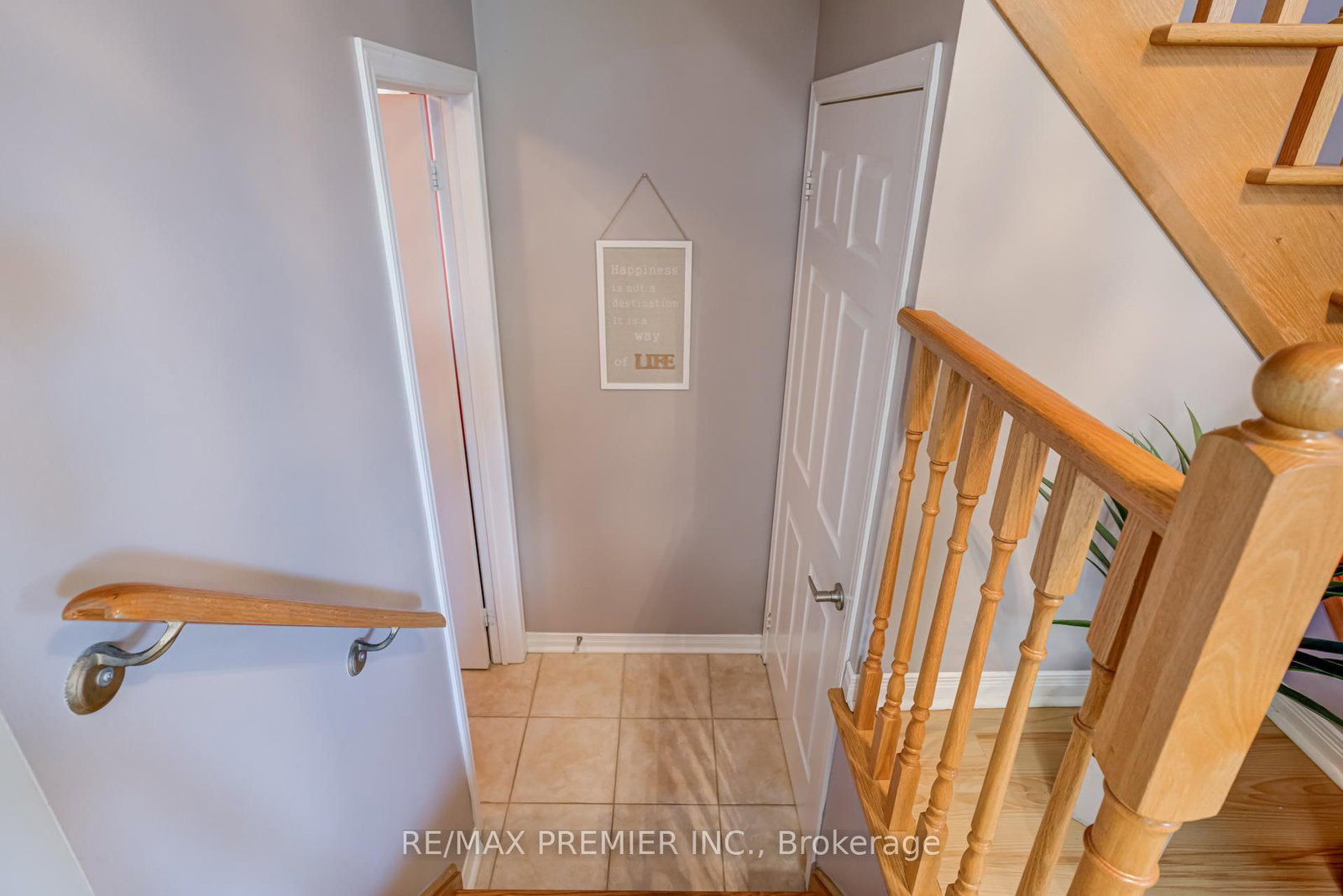 Townhouse sold at 89 Ronan Crescent, Vaughan, Ontario, L4H 2J6 - Sonoma Heights - MLS: N12736712