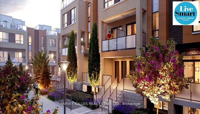 22 - 16 Lytham Green Circle