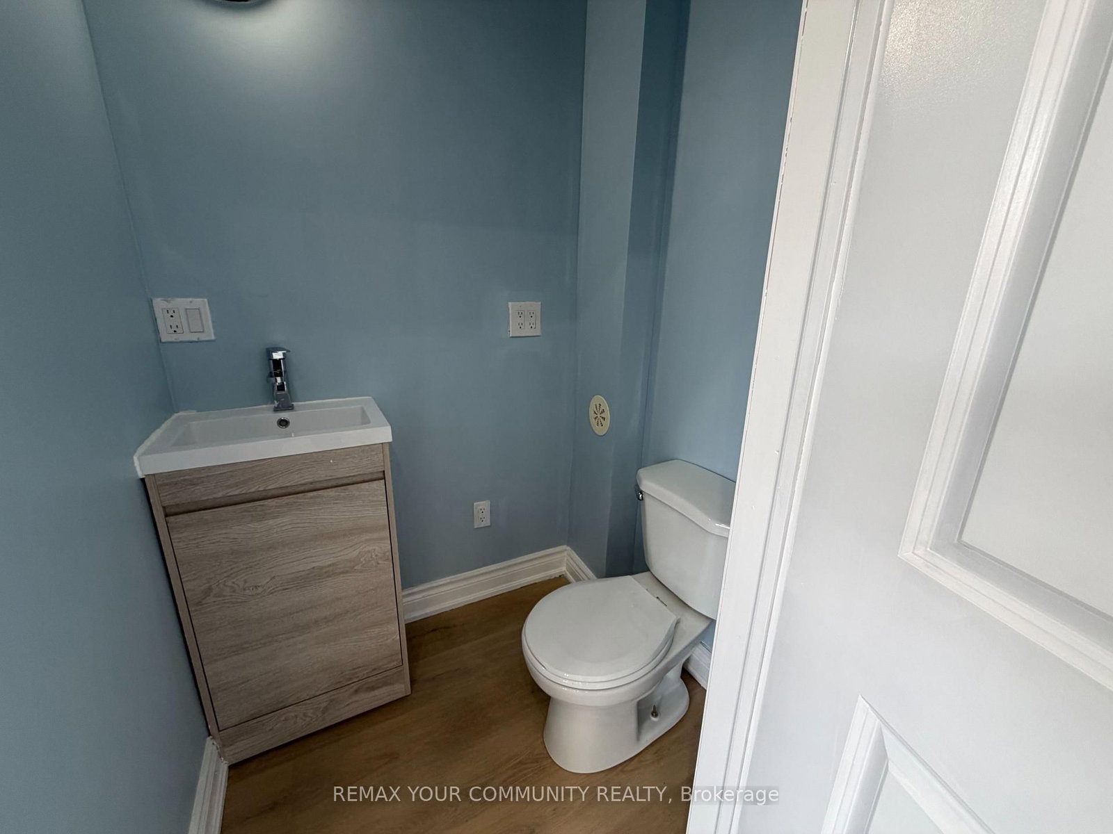 10060 Keele Street, Unit 4 - Photo 5