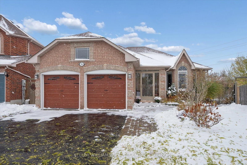 76 Kerfoot Cres, Georgina, L4P 4H2 | Image 2