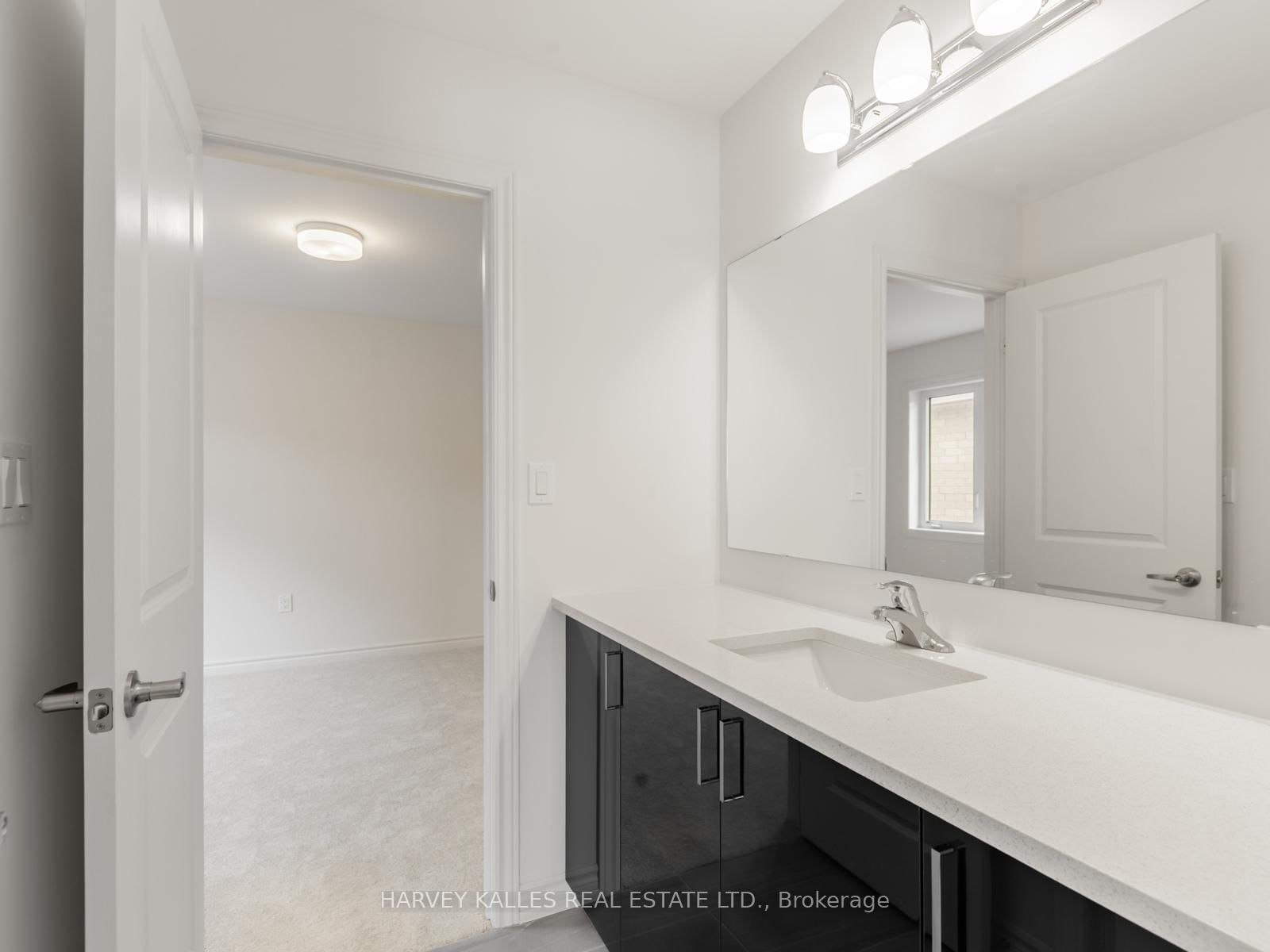 18 Bluebird Boulevard - Photo 34