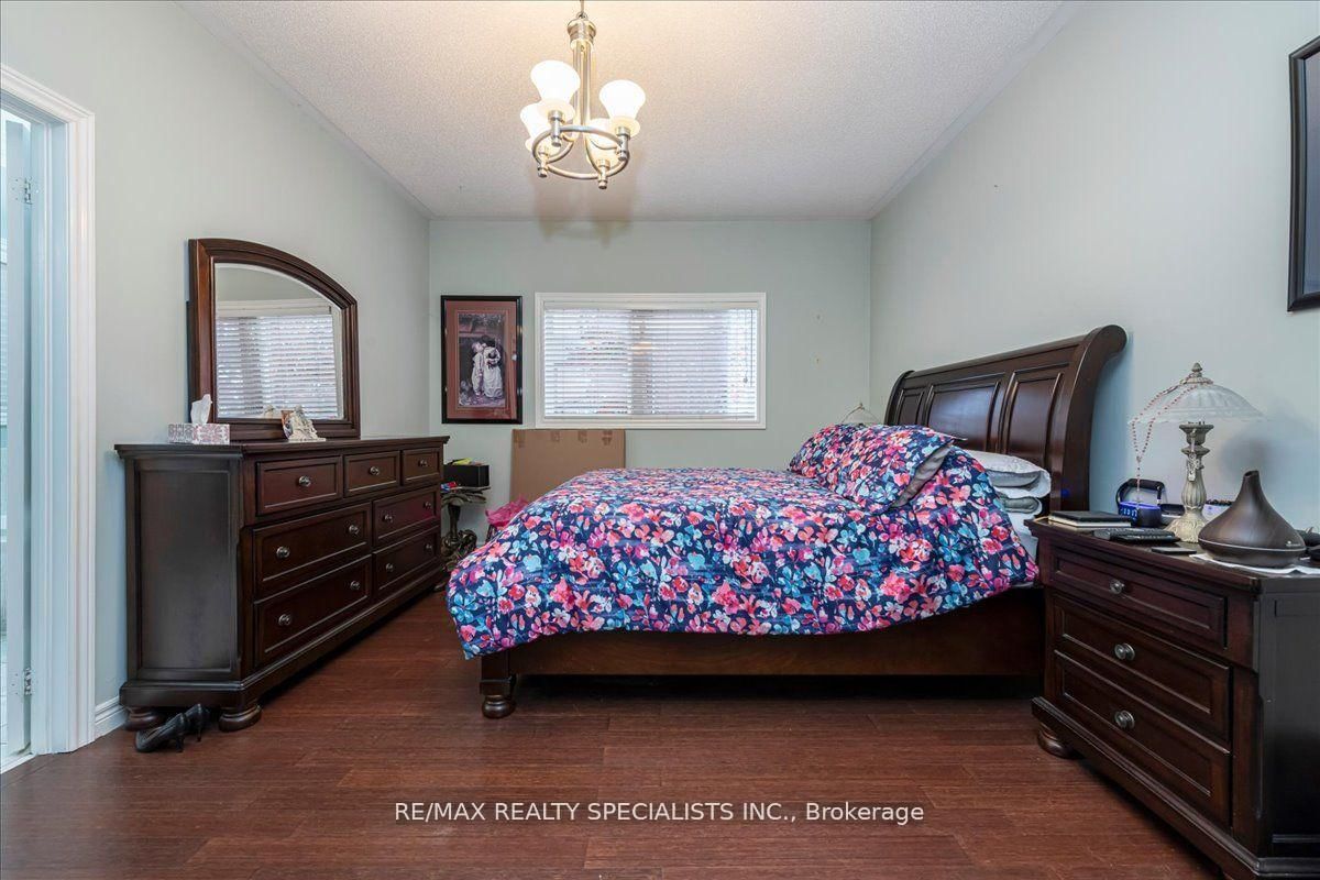 Detached House for sale at 1165 Mitchell Court, Innisfil, Ontario, L9S 5A5 - Alcona - MLS: N12739190