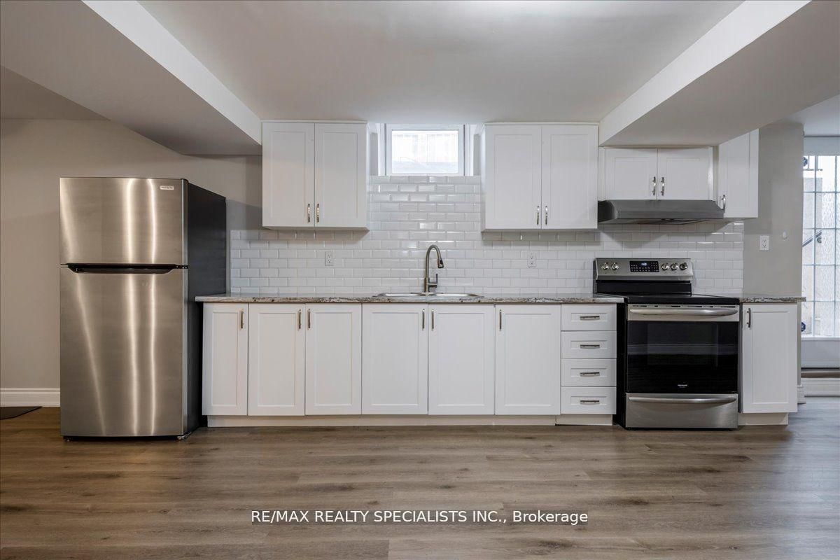 Detached House for sale at 1165 Mitchell Court, Innisfil, Ontario, L9S 5A5 - Alcona - MLS: N12739190