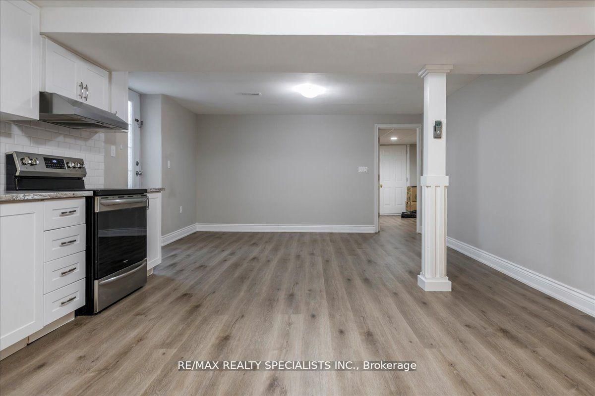 Detached House for sale at 1165 Mitchell Court, Innisfil, Ontario, L9S 5A5 - Alcona - MLS: N12739190