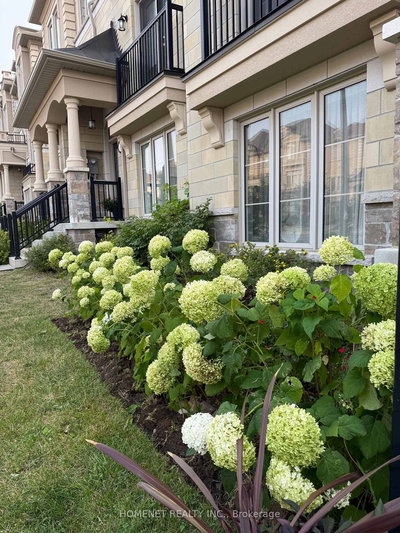 87 Grand Trunk Avenue, Vaughan, Ontario image-0-1