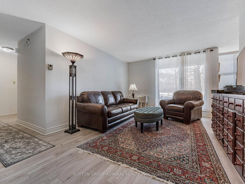 108 - 80 Inverlochy Blvd, Markham, L3T 4P3 | Image 2