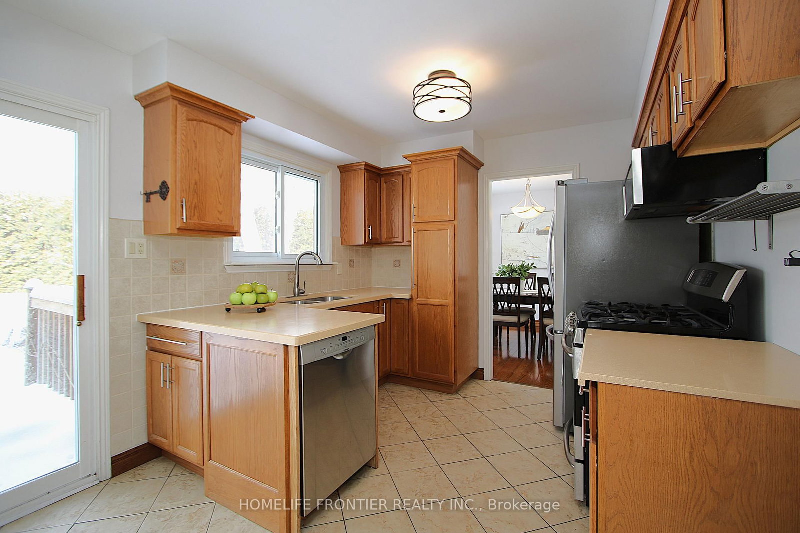 40 Delta Crescent - Photo 7