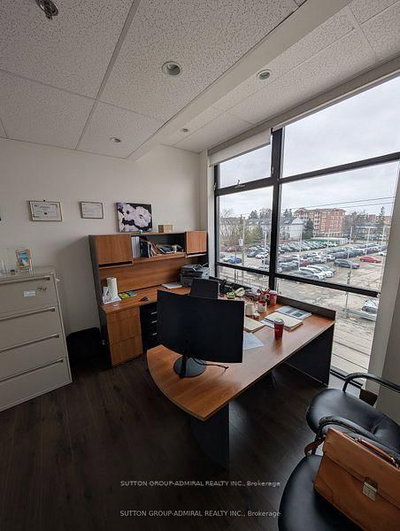 Unit 301 — 10376 Yonge Street — photo 3