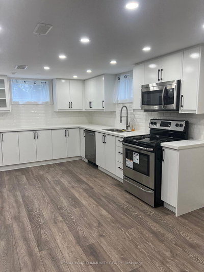 23 Irwin Ave | Aurora | Image