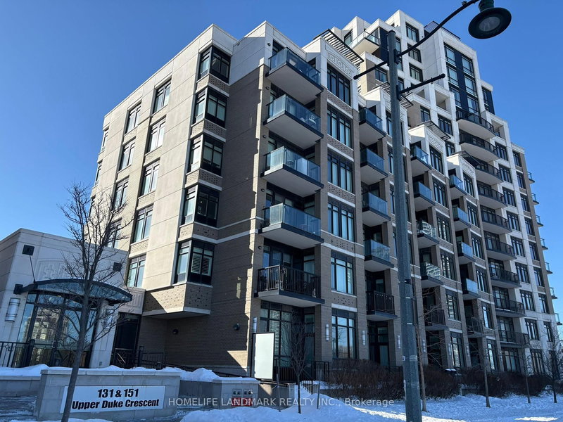 home for lease on 309-151 Upper Duke Crescent