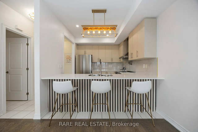 8 - 105 Kayla Crescent