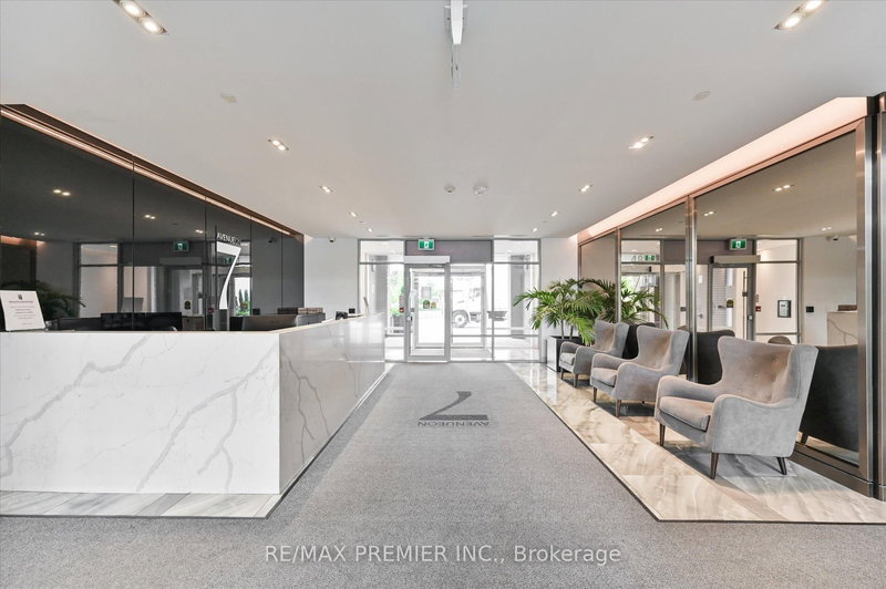 823 - 4800 Highway 7, Vaughan, L4L 1H8 | Image 3