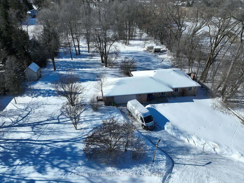 19452 Holland Landing Rd, East Gwillimbury, L9N 1M8 | Image 2